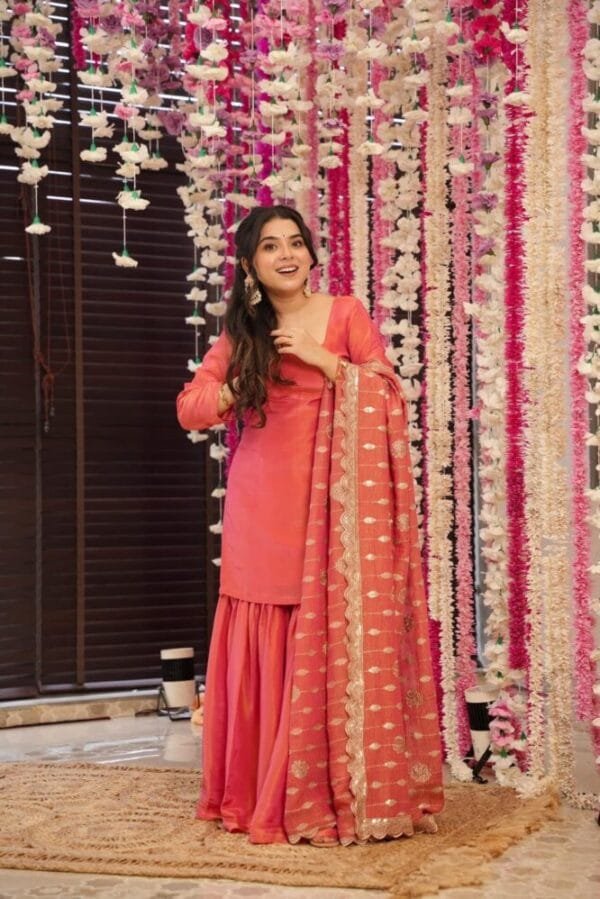Mehreen cosmos sharara set - Image 3