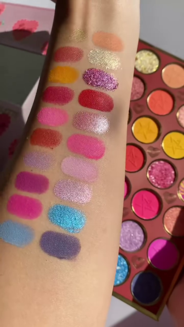 Vibrant Multi-Finish Eyeshadow and Face Palette Duo Featuring Bold Mattes, Shimmers, and Glitter Shades in Playful and Glamorous Color Stories - Image 3