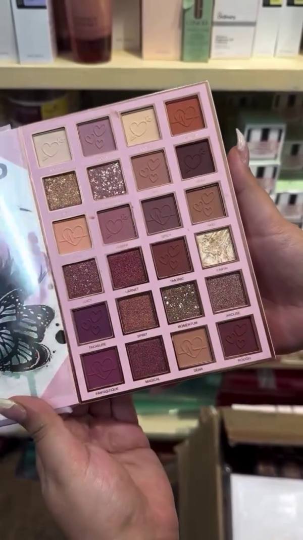 Multi-Dimensional Makeup Collection with Richly Pigmented Eyeshadows, Shimmering Highlighters, and Versatile Color Palette for Day-to-Night Glam Looks
