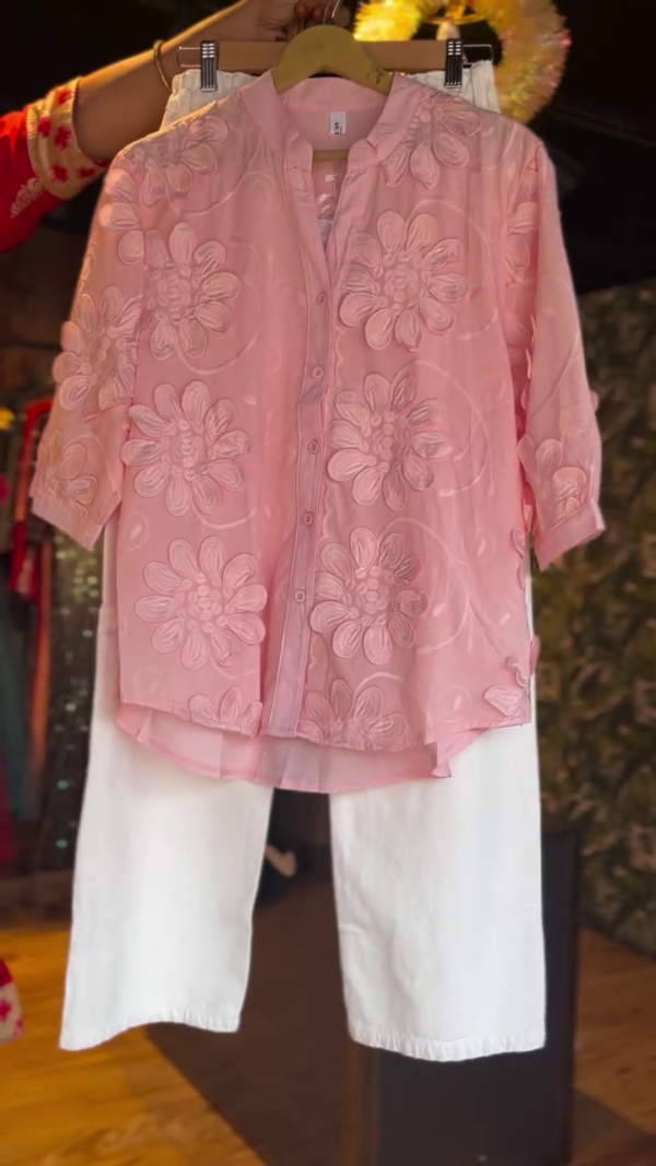Pink Floral Embroidered Sheer Button-Down Shirt Paired with Classic White High-Waist Straight-Leg Jeans – Effortless Chic for Casual and Semi-Formal Wear