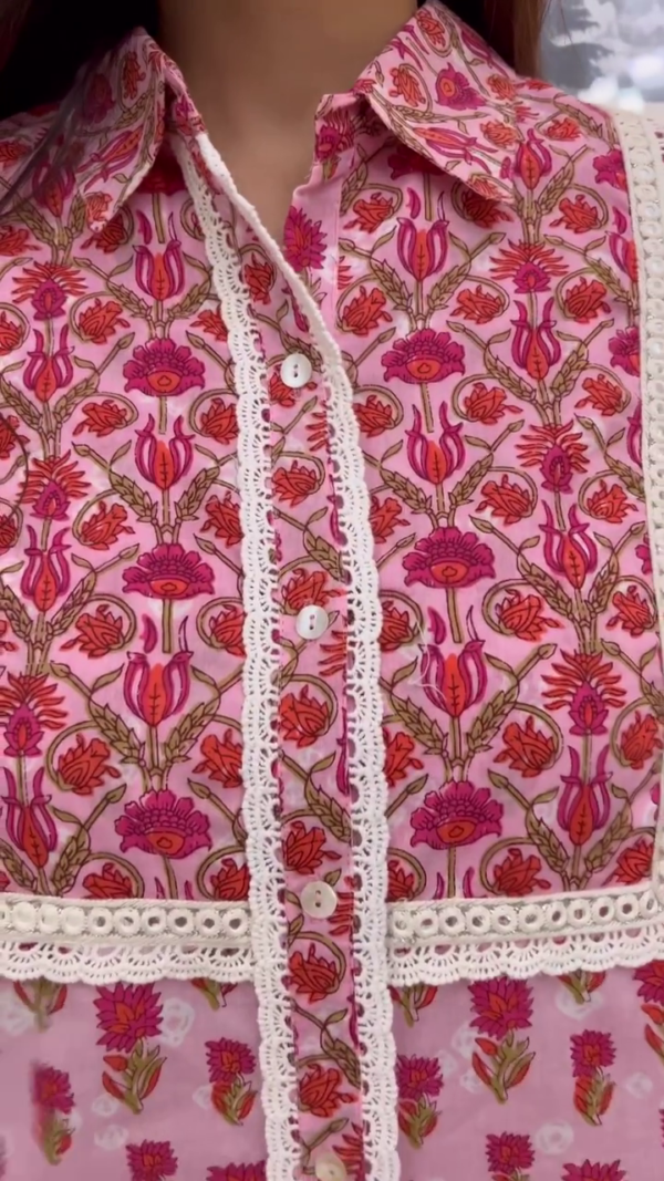 Pink Floral Printed Cotton Kurta Set with Intricate Yoke Detailing, Lace Accents, Pockets, and Matching Printed Pants Perfect for Casual and Festive Wear - Image 3