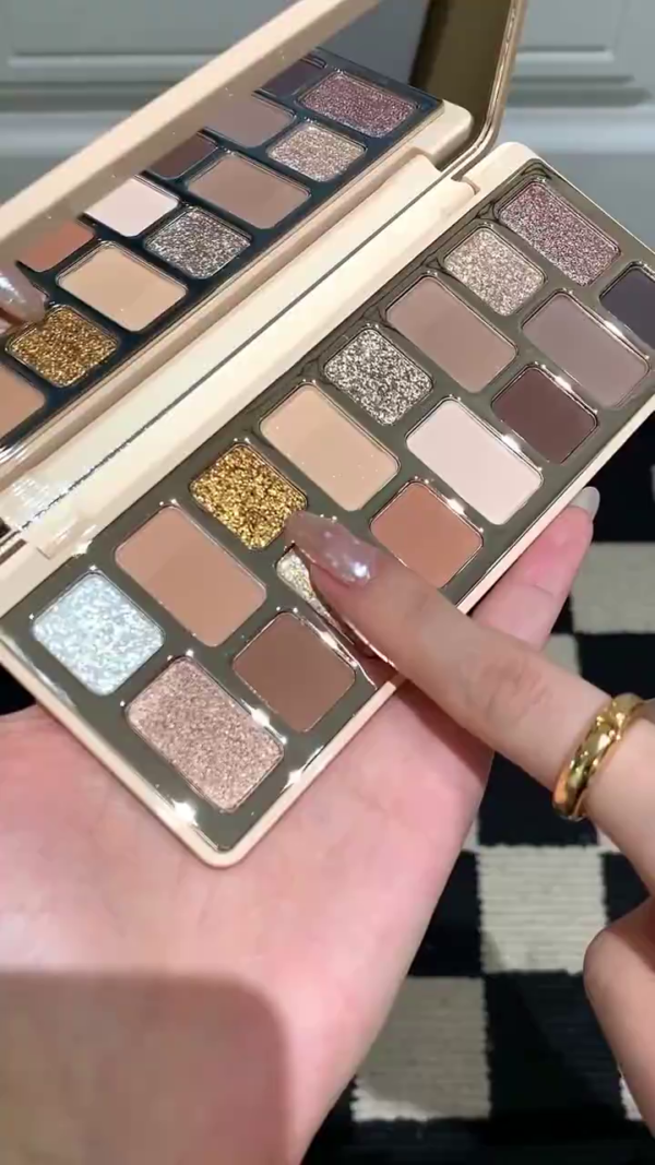 Luxury 16-Color Neutral & Glitter Eyeshadow Palette – Highly Pigmented Matte, Shimmer, and Metallic Finishes for Seamless Day-to-Night Looks – Long-Lasting, Blendable Formula in Warm Nude, Gold, and Smoky Tones with Built-In Mirror
