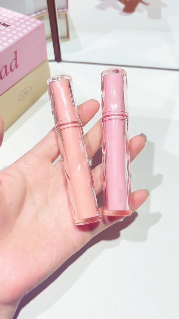 Hydrating Glossy Lip Tint Duo with Sheer Peach and Soft Pink Shades – Lightweight, Non-Sticky Formula in Elegant Clear Rose Packaging for a Natural, Juicy Finish