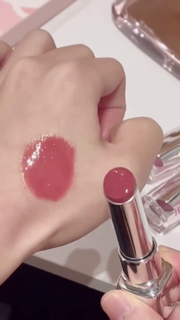 Pink Bear High Shine Hydrating Lipstick Balm – Moisturizing Glossy Tint with a Smooth, Lightweight Finish in Elegant Clear Pink Packaging for Everyday Glam and Comfort - Image 3
