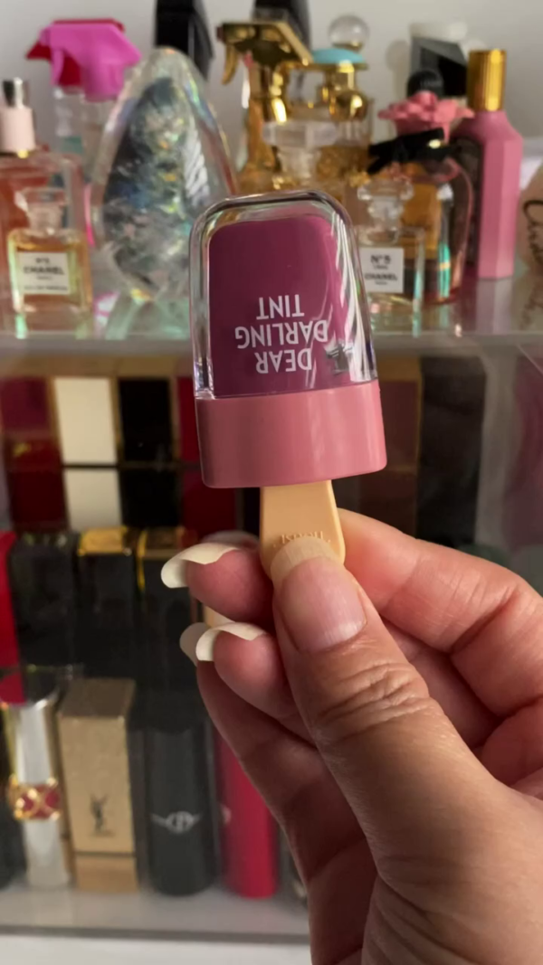 Rom&nd Dear Darling Water Tint – Lightweight, Moisturizing Lip Tint with a Juicy, Buildable Finish in a Popsicle-Inspired Design for a Vibrant, Long-Lasting Flush of Color