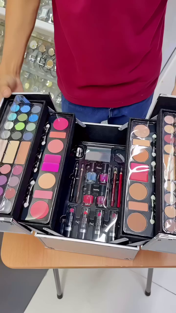 All-in-One Professional Makeup Kit in Premium Aluminum Case – Includes Full Range of Eyeshadows, Lipsticks, Blushes, Foundations, Brushes & Beauty Tools – Ideal for Personal Use, Gifting, and Makeup Artists – Compact, Organized & Travel-Friendly Design - Image 4
