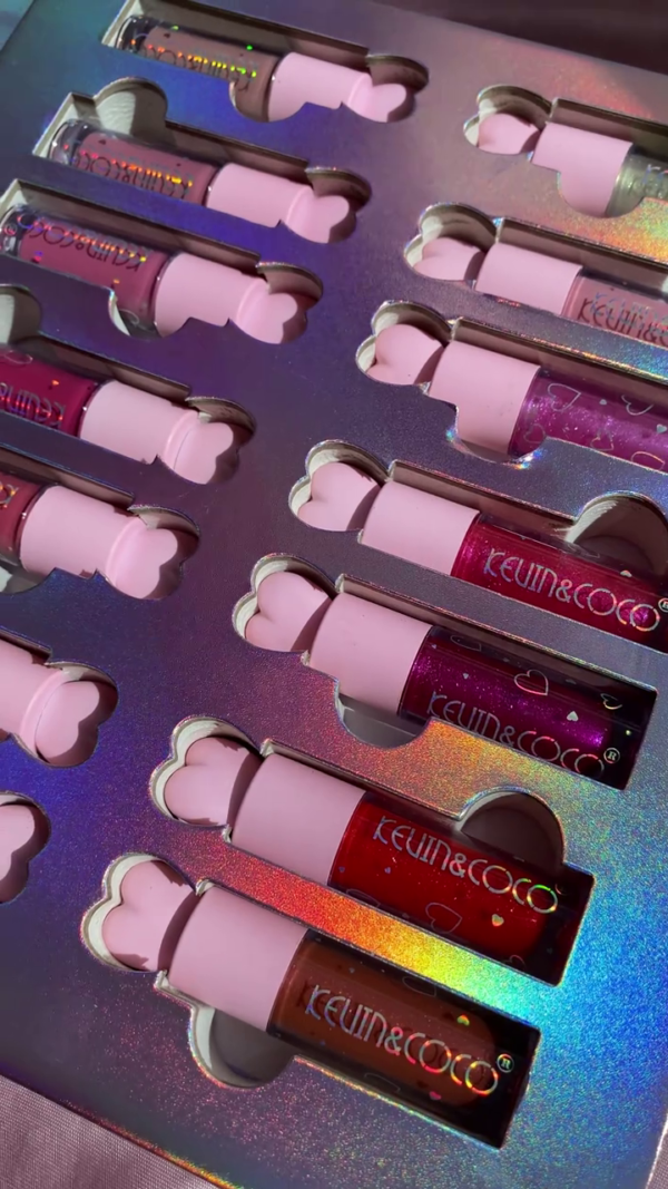 Romantic Heart-Cap Lip Gloss and Liquid Lipstick Set by Kelim&CoCo – 20-Piece Collection Featuring Matte, Glossy, and Glitter Shades in Vibrant Reds, Nudes, Pinks, and Corals with Smooth Texture and High Pigment Finish for All-Day Wear