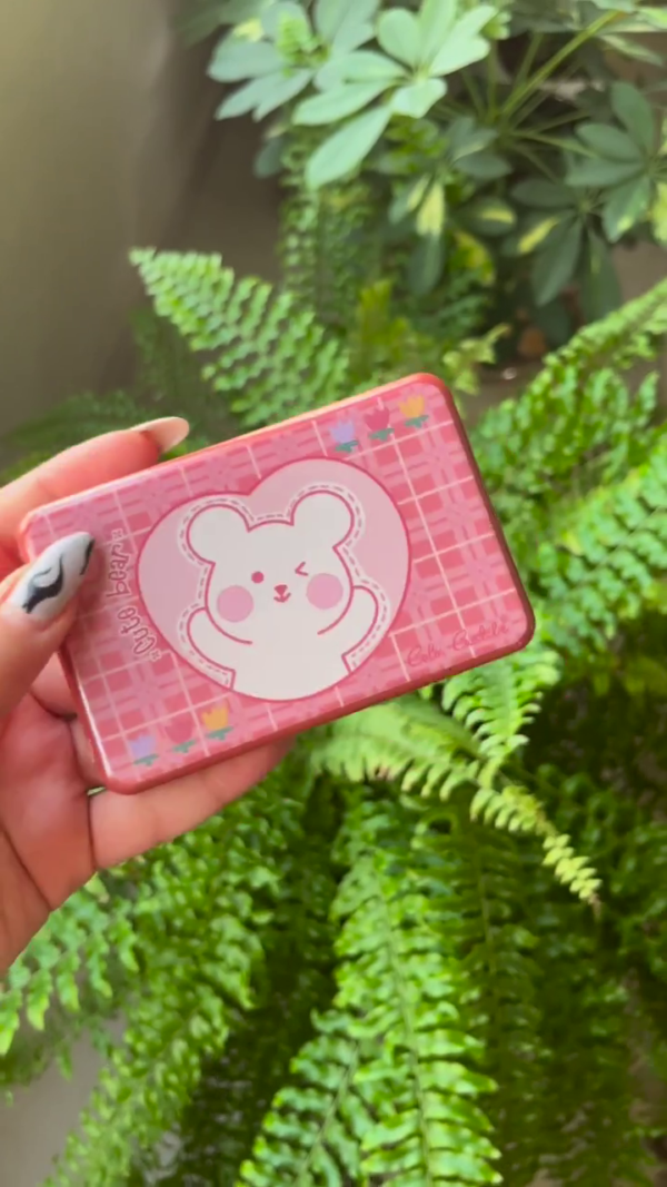 Cute Bear-Themed Lip Gloss Set in Travel-Friendly Pink Tin Case with 6 Moisturizing Matte Shades for Daily Use, Gift-Giving, and On-the-Go Glam – Adorable Cartoon Design and Compact Packaging