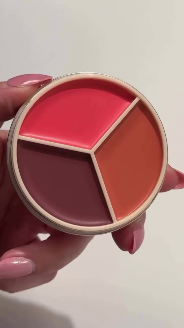 Anastasia Beverly Hills Tri-Color Lipstick Palette with Bold Shades for Custom Lip Looks - Image 3