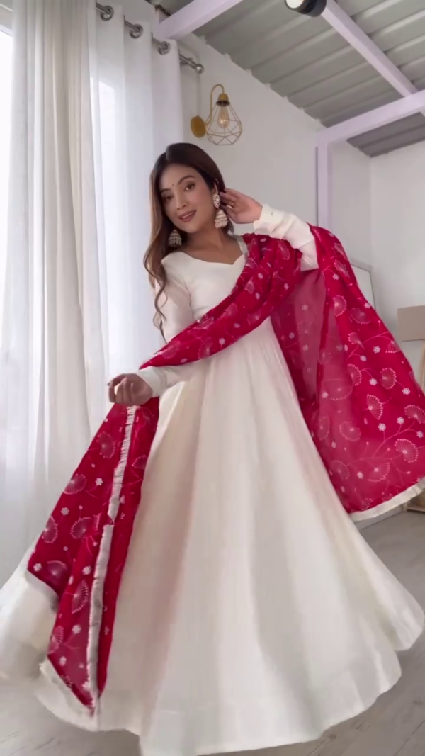Graceful Off-White Flared Anarkali Suit with Full Sleeves and a Contrasting Red Bandhani Printed Dupatta – A Timeless Ethnic Ensemble Perfect for Traditional Ceremonies, Festive Gatherings, and Elegant Daytime Functions - Image 2